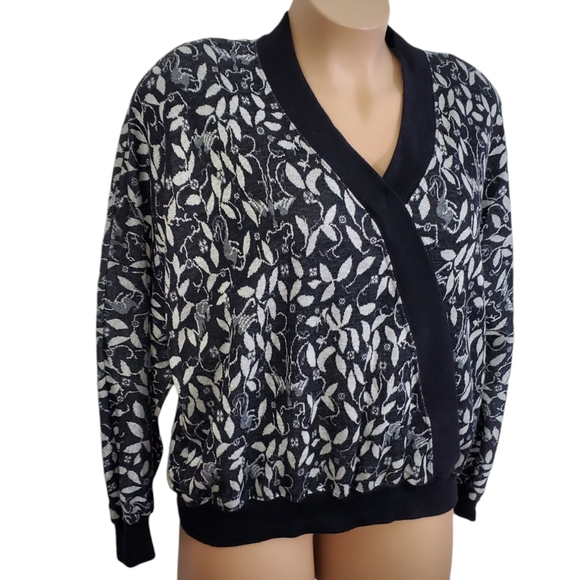Eccotoo Sweater Womens Plus 3X Black & White Floral Faux Wrap Vintage ~Pre-Owned - Picture 3 of 9
